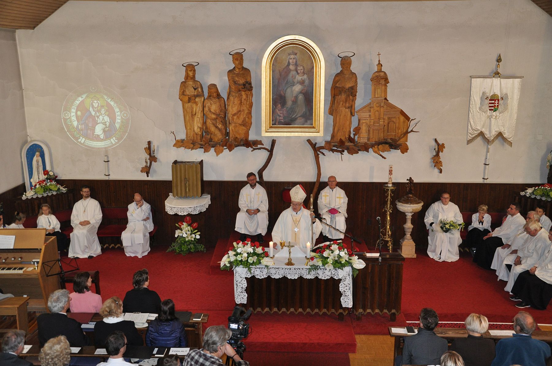 Magyarok Nagyasszonya - püspöki misével ünneplik az Öreghegyi templom búcsúját